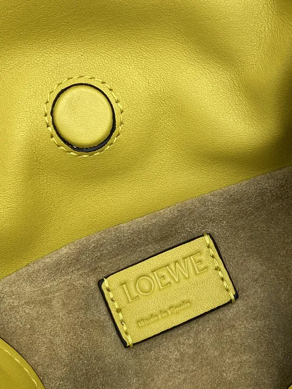 Loewe Bag 